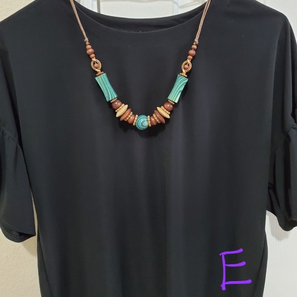 Ethnic necklace - Picture 4 of 7